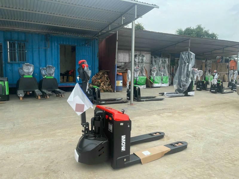 Thời gian làm việc phụ thuộc tải, quãng đường và số lần nâng hạ, thường phù